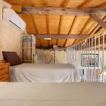 La Roseraie Bed & Breakfast