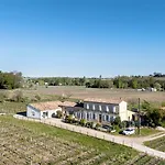 La Roseraie 2*