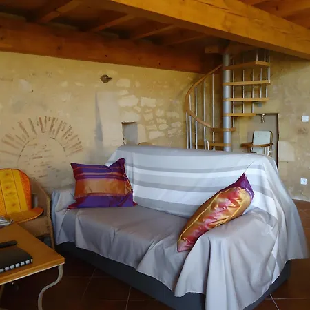 Bed & Breakfast La Roseraie Saint-Émilion