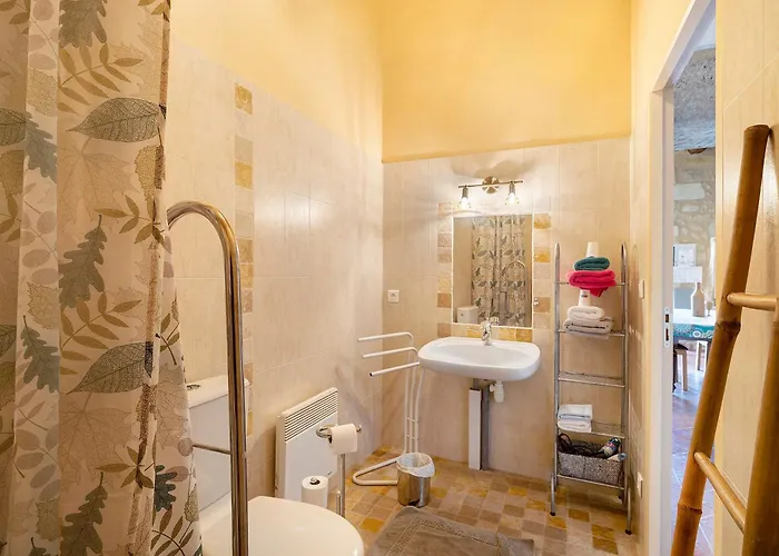 La Roseraie Bed & Breakfast