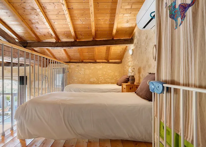 La Roseraie Bed & Breakfast